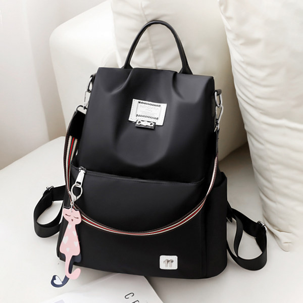 Pašreizējā sieviešu mugursoma ar īsu un garu rokturi