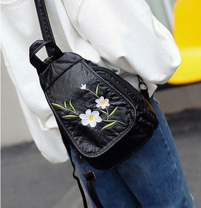 Rucsac de dama model nou cu maner si bretele din piele ecologica