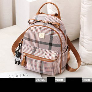 Sieviešu ikdienas mugursoma no eko ādas - ar priekšējo kabatu