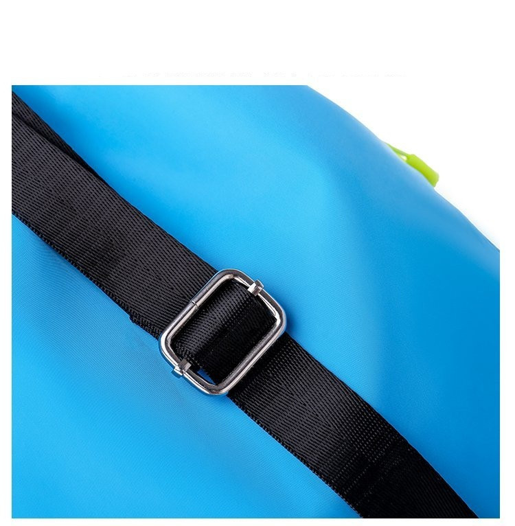 Rucsac sport de damă modern, impermeabil, cu buzunar