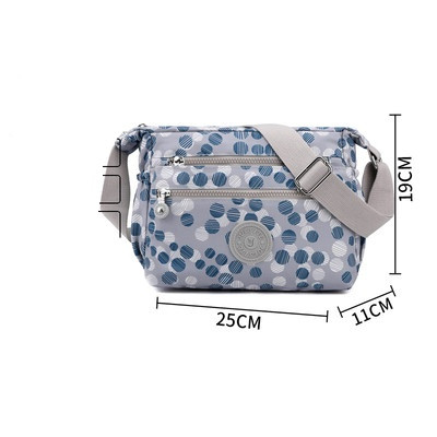 Mūsdienīga sieviešu plecu soma dažādās krāsās