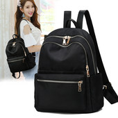 Sieviešu tekstila mugursoma ar priekšējo kabatu melnā krāsā