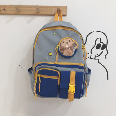 Sieviešu mugursoma ar rāvējslēdzēju un priekšējo kabatu