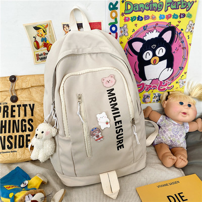 Sieviešu moderna mugursoma ar uzrakstu un rāvējslēdzēju vairākās krāsās