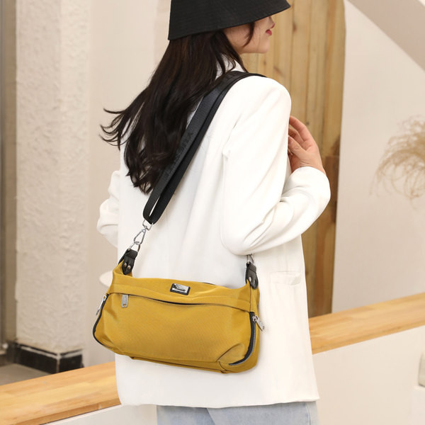 Дамска ежедневна чанта с преден джоб изчистен модел
