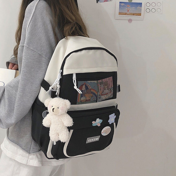 Sieviešu mugursoma ar aksesuāru četrās krāsās