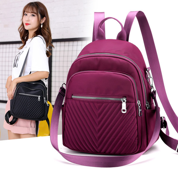 Sieviešu moderna mugursoma ar priekšējām kabatām un rāvējslēdzēju