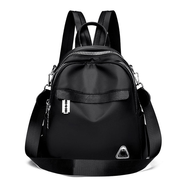 Rucsac de damă modern cu buzunare frontale și cataramă