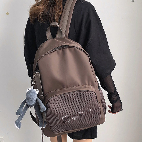 Rucsac de zi cu zi pentru femei cu buzunar frontal și element 3D