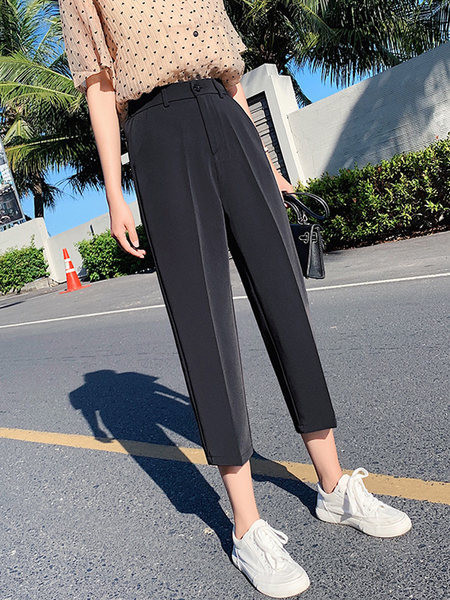 Μοντέρνο γυναικείο παντελόνι με ψηλή μέση και μήκος 9/10