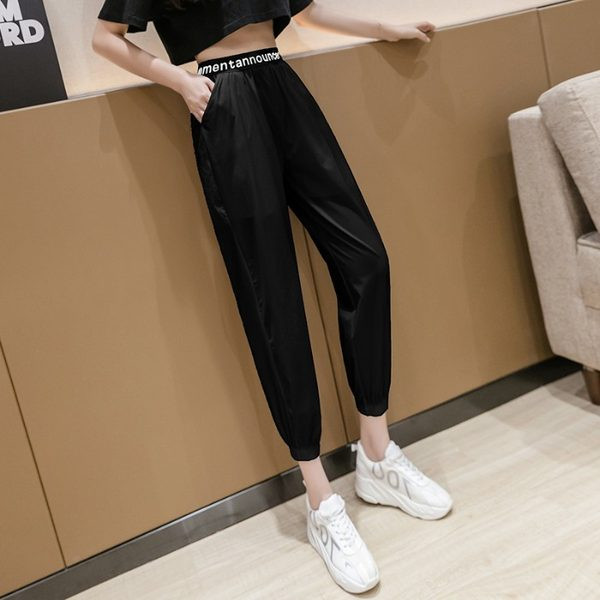 Pantaloni de dama sport si casual cu talie elastica in alb si negru