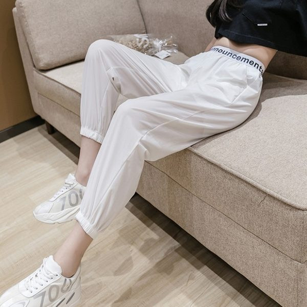 Pantaloni de dama sport si casual cu talie elastica in alb si negru