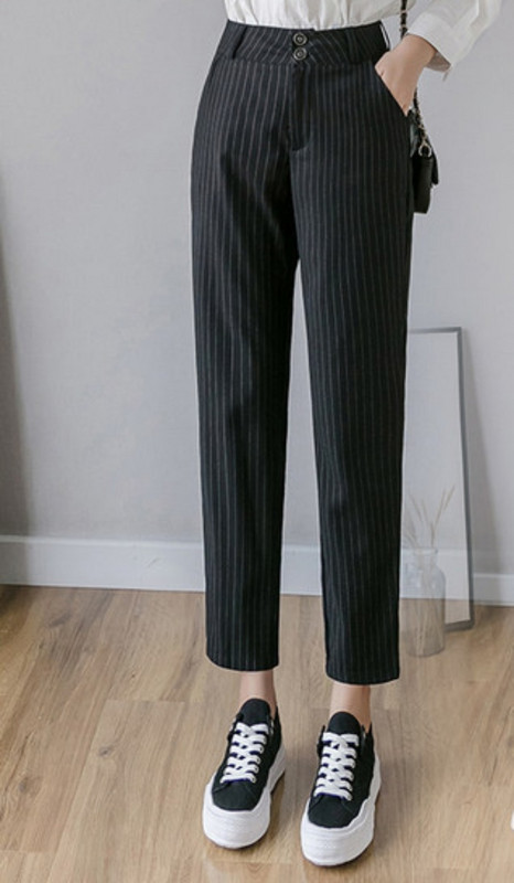 Pantaloni dama in dungi cu talie inalta model drept