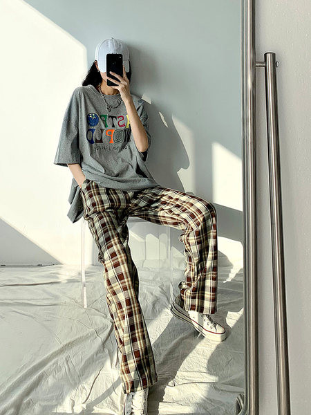 Pantaloni lungi in carouri casual de dama model drept