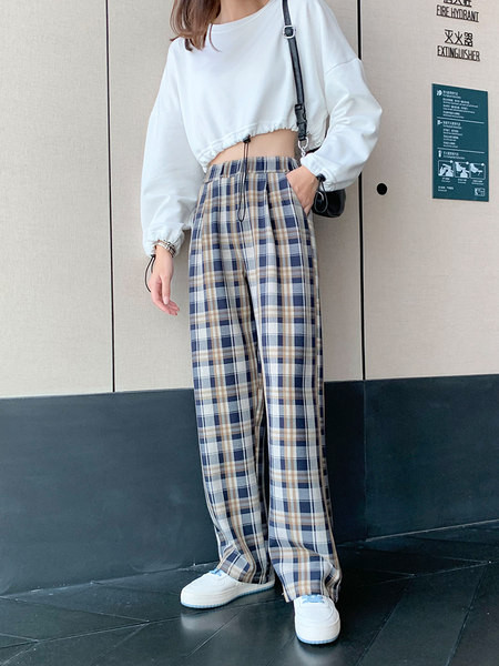 Pantaloni lungi in carouri casual de dama model drept