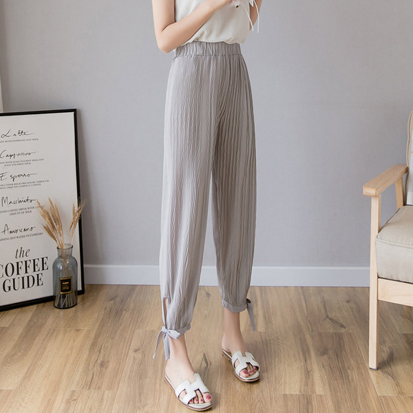 Model larg de pantaloni de vara dama cu cravate