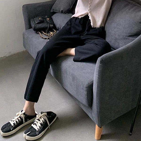 Sieviešu bikšu taisns modelis ar mežģīnēm