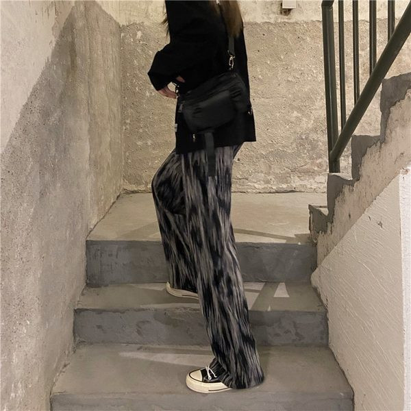 Pantaloni casual dama model lat