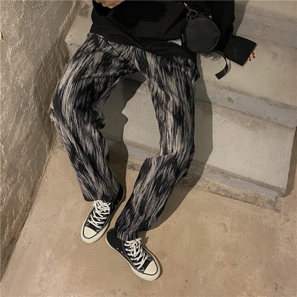 Pantaloni casual dama model lat