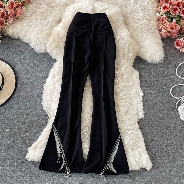 Jauns sieviešu bikšu modelis ar bārkstīm un augstu vidukli