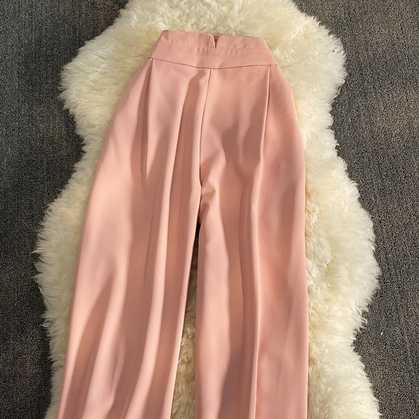 Pantaloni eleganti de dama - model simplu