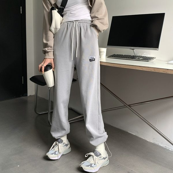 Ikdienas sieviešu bikses ar saitēm un izšuvumiem