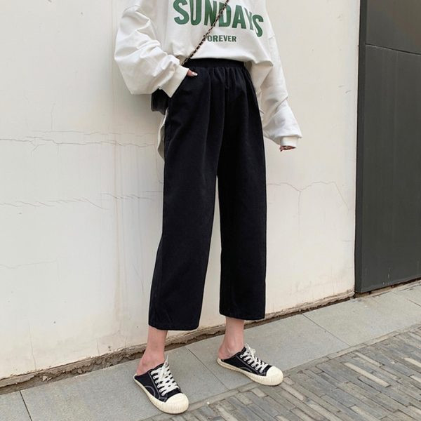 Ikdienas sieviešu bikses 9/4 garuma plats modelis