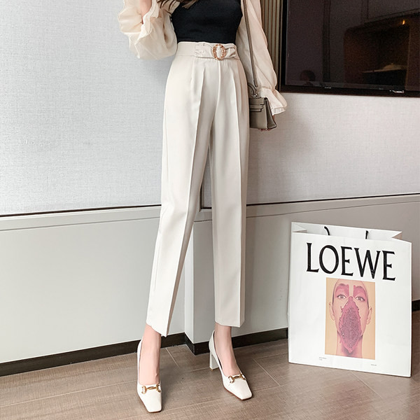 Sieviešu bikses ar jostu - taisns modelis