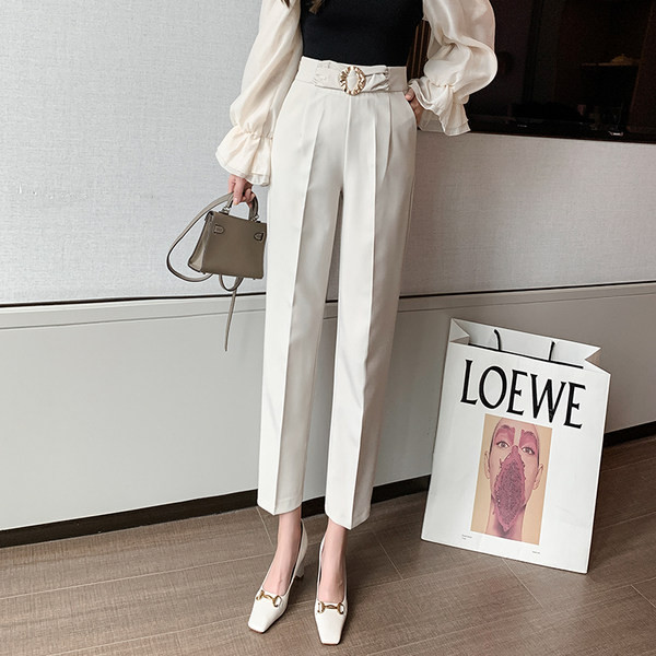 Sieviešu bikses ar jostu - taisns modelis