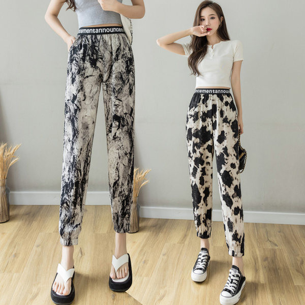 Moteriškos spalvingos vasarinės kelnės su užrašais ir aukštu juosmeniu