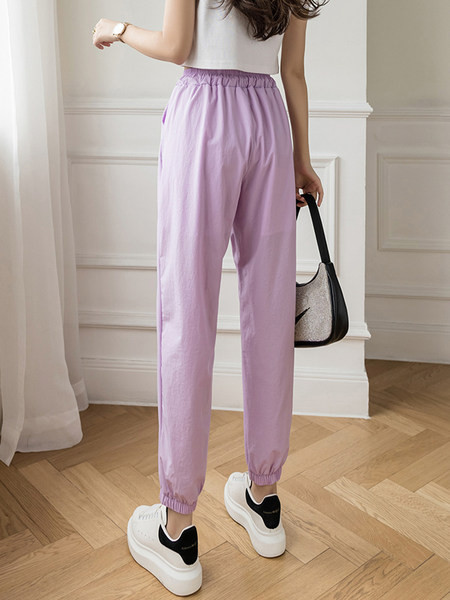 Ikdienas sieviešu sporta bikses ar izšūtām sirsniņām