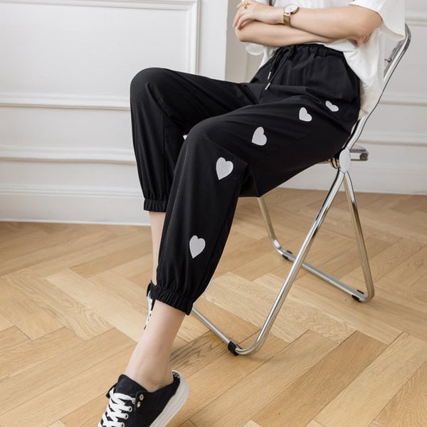 Sieviešu ikdienas bikses ar kabatām un saitēm