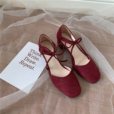 Sandale moderne de damă cu toc și șireturi