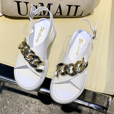 Sieviešu ikdienas sandales ar metāla apdari trīs krāsās