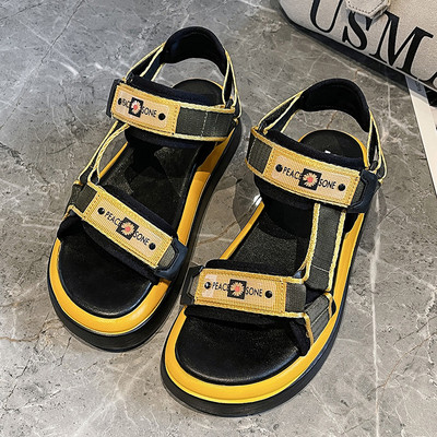 Sandale de dama cu talpa plate si petice