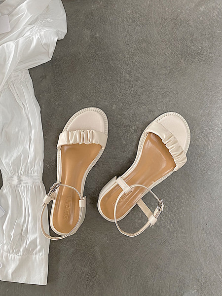 Sandale dama din piele ecologica model uni cu toc