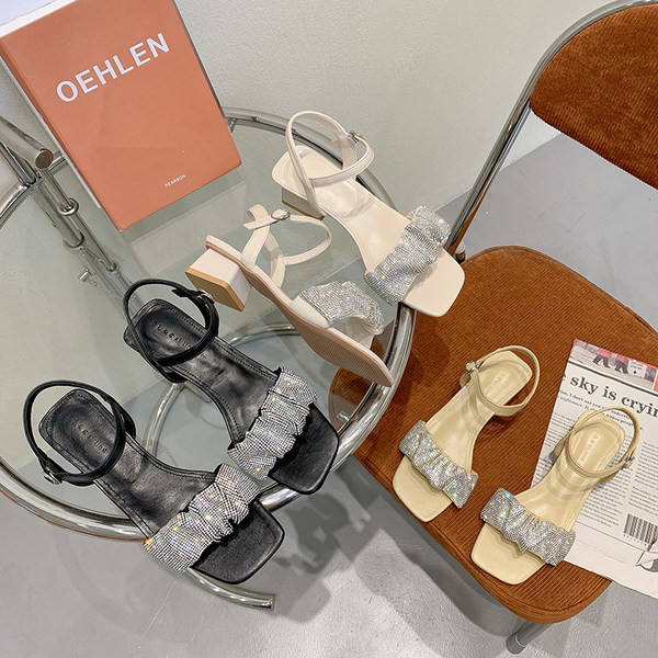 Sandale de dama cu pietre si toc jos in doua culori