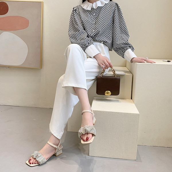 Sandale de dama cu pietre si toc jos in doua culori