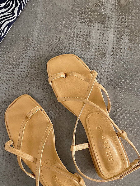 Sandale de damă elegante cu toc