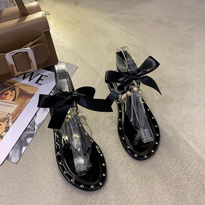 Κομψά γυναικεία σανδάλια με κορδέλα και πέρλες