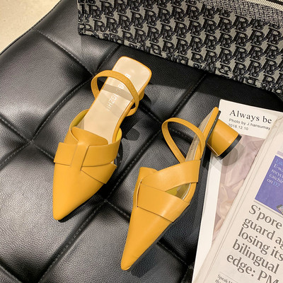 Stilīgas sieviešu sandales no eko ādas vienkrāsaina modeļa