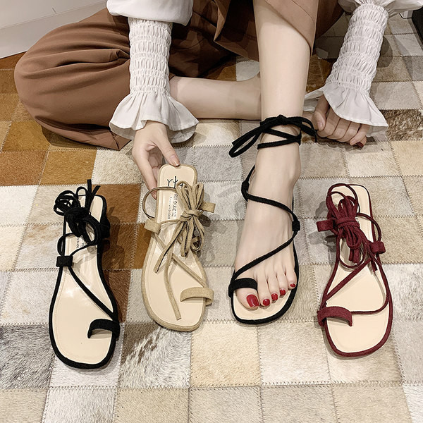 Sandale de dama elegante cu toc si sireturi