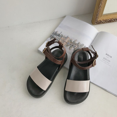 Sandale de dama actuale cu talpa plata si catarama model uni