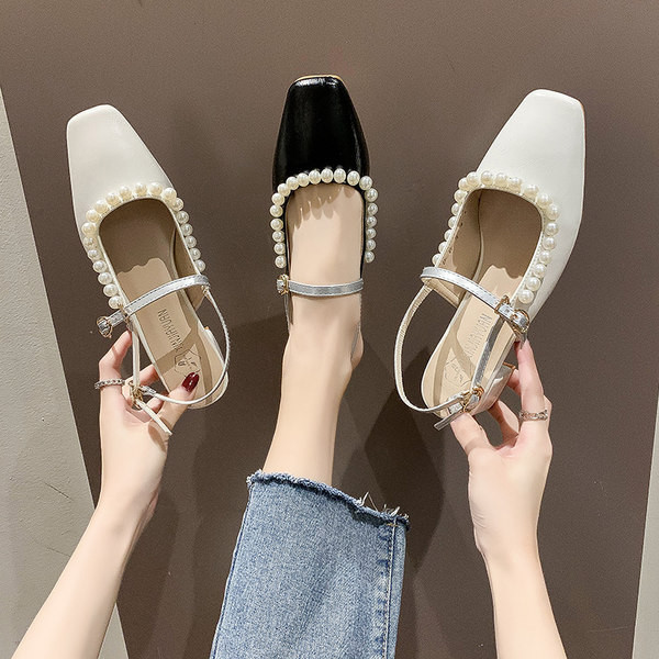 Sandale de damă de actualitate cu perle decorative din piele ecologică