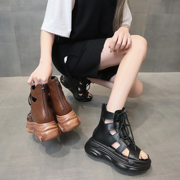 Sandale din imitație din piele și cravate cu platformă