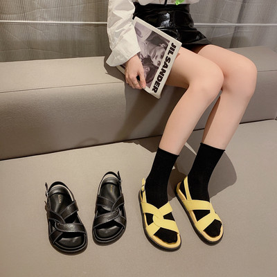 Дамски сандали с равна подметка от изкуствена кожа