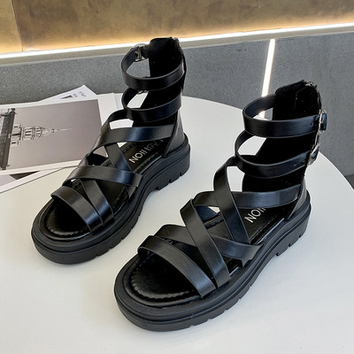 Γυναικεία μοντέρνα σανδάλια με φερμουάρ και αγκράφα