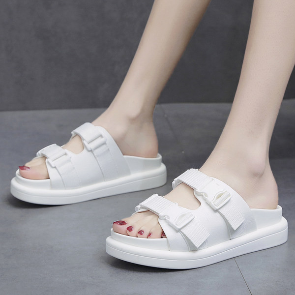 Papuci de dama alb si negru cu talpa plata