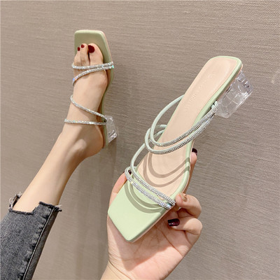 Papuci de dama moderni cu bretele si toc patrat transparent