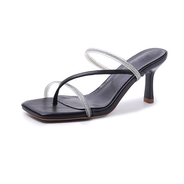 Papuci moderni de dama pana la degete cu toc inalt de 7 cm